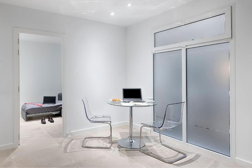 Studio Office Reina 7 Valencia Exterior photo